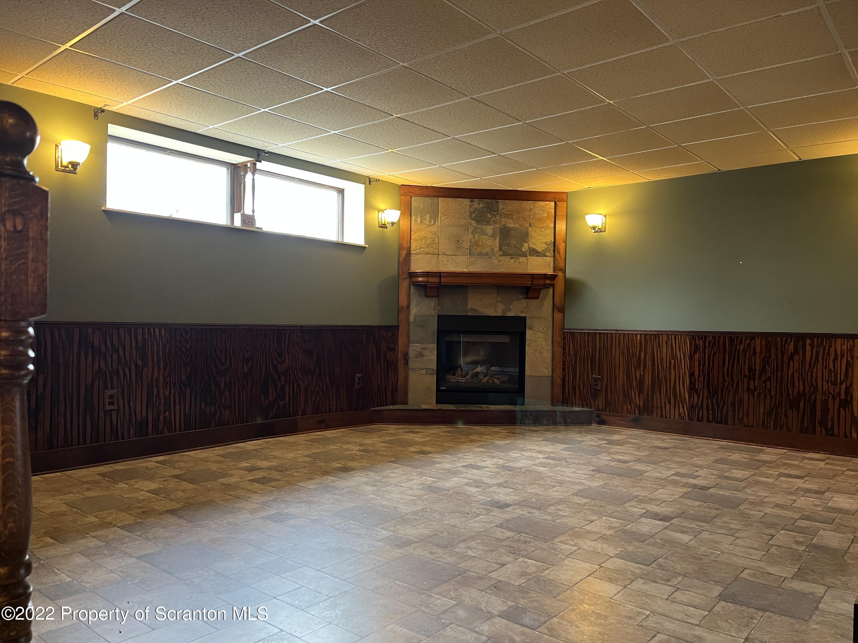 11046 Spring Drive Clarks Summit, PA 18411 - Photo 20 of 32 Gallery Image 20