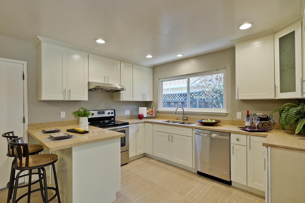 450 Rincon Avenue Sunnyvale, CA 94086 - Photo 8 of 24 Gallery Image 8