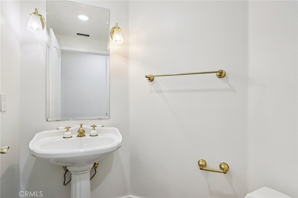 11856 Turtle Springs Lane Porter Ranch, CA 91326 - Photo 18 of 39