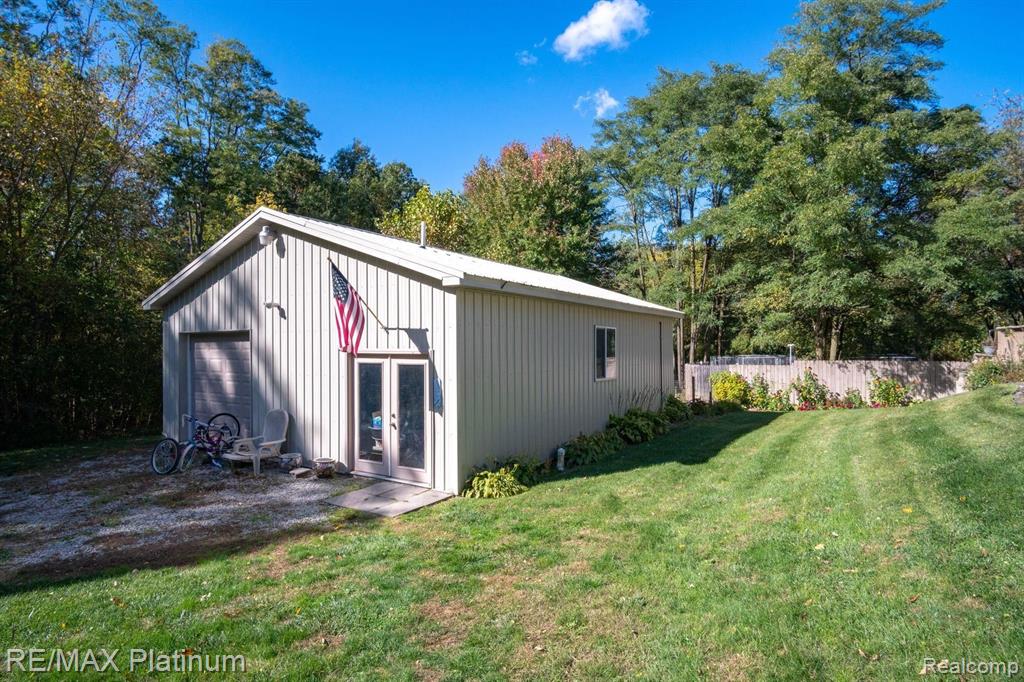 767 Francis Road Howell, MI 48843 - Photo 28 of 31