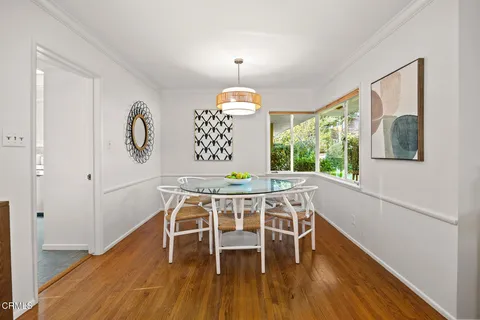 $2,750,000 | 1948 Ravista Lane, La Canada Flintridge, CA 91011