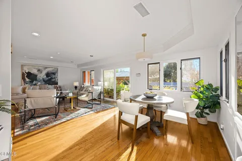 $2,750,000 | 1948 Ravista Lane, La Canada Flintridge, CA 91011