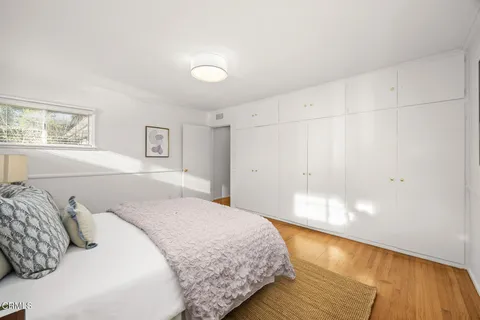 $2,750,000 | 1948 Ravista Lane, La Canada Flintridge, CA 91011