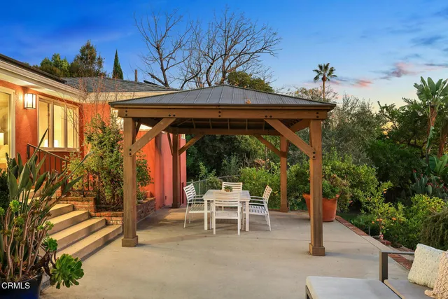 $2,750,000 | 1948 Ravista Lane, La Canada Flintridge, CA 91011