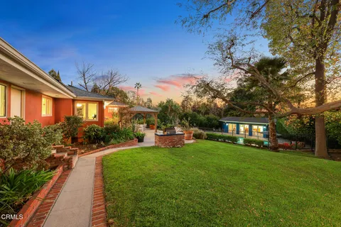 $2,750,000 | 1948 Ravista Lane, La Canada Flintridge, CA 91011
