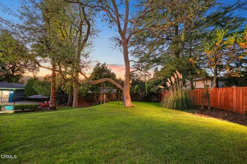 $2,750,000 | 1948 Ravista Lane, La Canada Flintridge, CA 91011