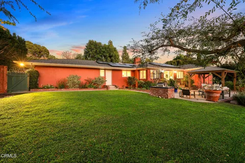 $2,750,000 | 1948 Ravista Lane, La Canada Flintridge, CA 91011