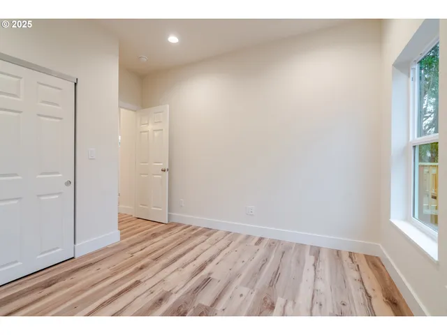 $339,900 | 1423 45th Avenue, Sweet Home, OR 97386