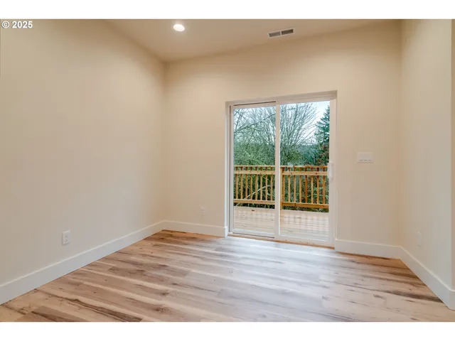 $339,900 | 1423 45th Avenue, Sweet Home, OR 97386