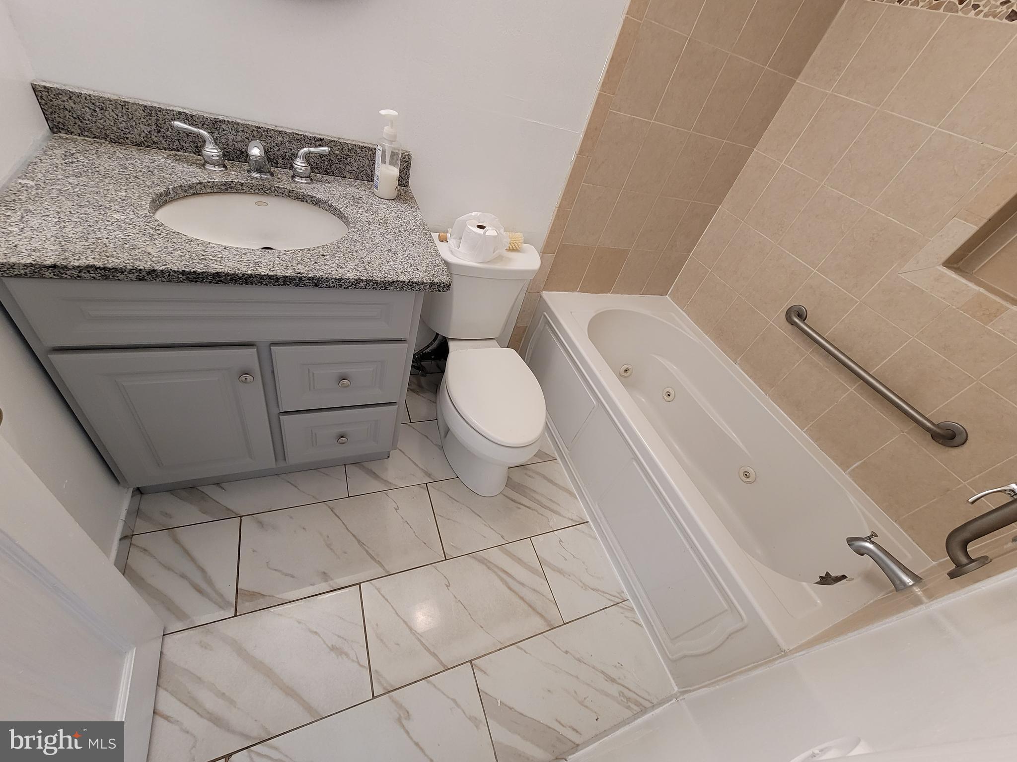 3556 Woodhaven Road Philadelphia, PA 19154 - Photo 14 of 19