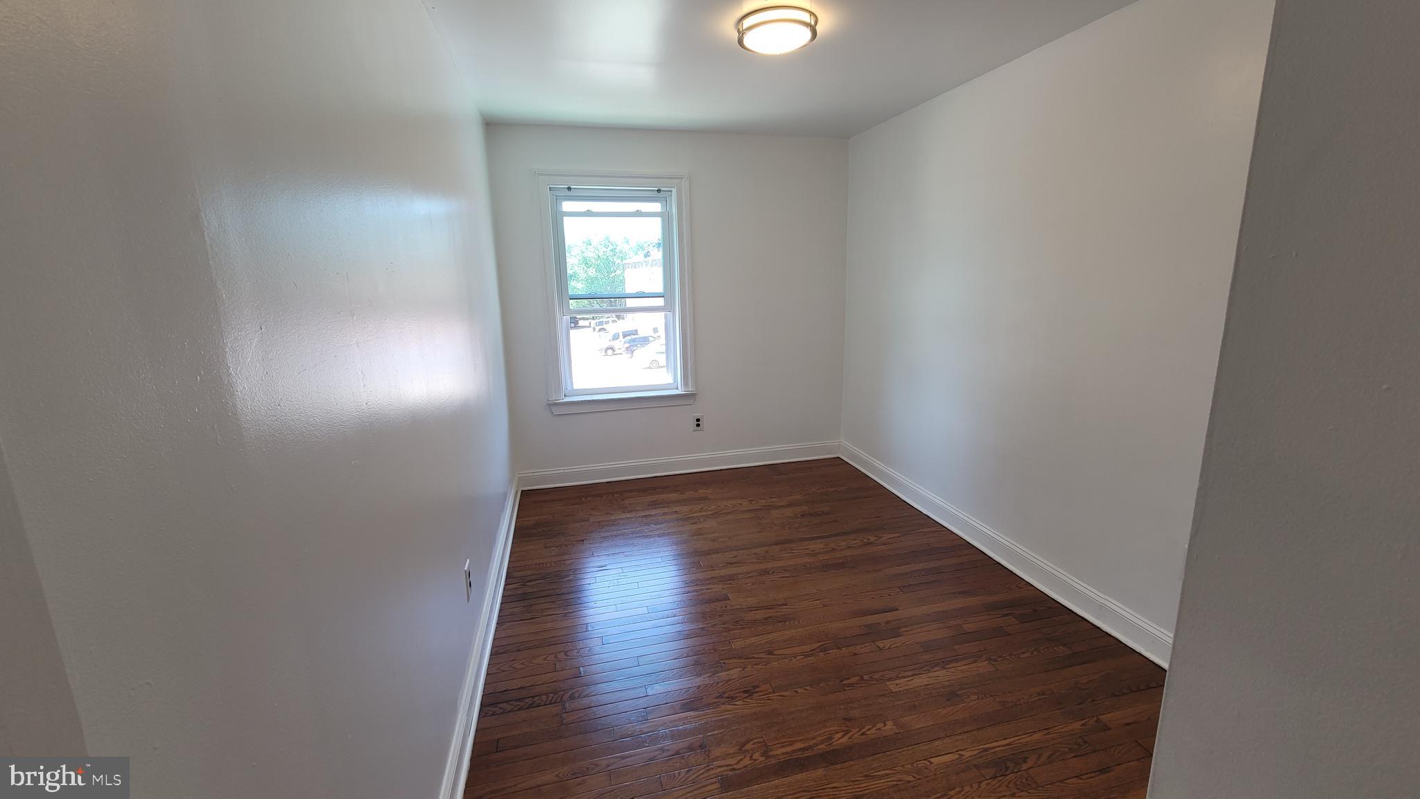 3556 Woodhaven Road Philadelphia, PA 19154 - Photo 5 of 19