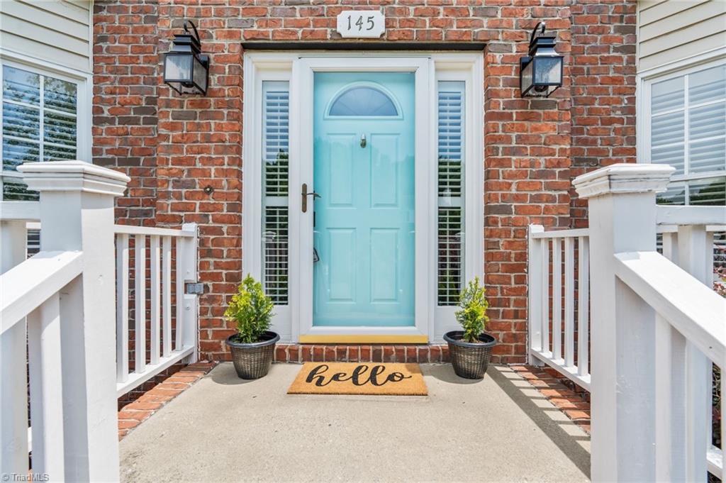 145 Stonburg Road Clemmons, NC 27012 - Photo 4 of 50 Gallery Image 4