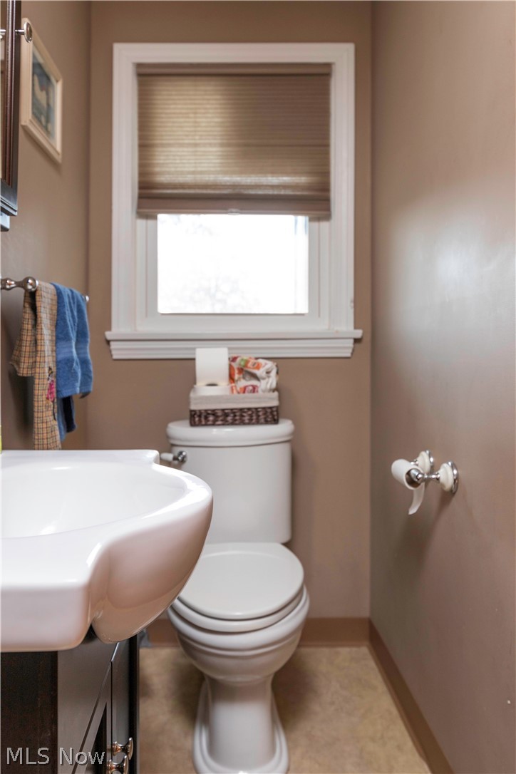 2211 Kirk Road Youngstown, OH 44511 - Photo 14 of 17 Gallery Image 14