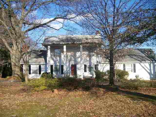 935 Tanner Road Greenville, SC 29607 - Photo 1 of 9
