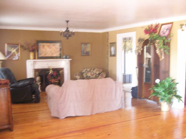 935 Tanner Road Greenville, SC 29607 - Photo 5 of 9