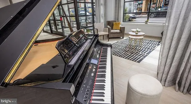 $2,370 | 131 Bridge Street, Unit 2B22116, Phoenixville, PA 19460