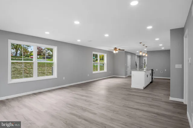 $3,000 | 1500 Embassy Drive, Unit A, Harrisburg, PA 17109