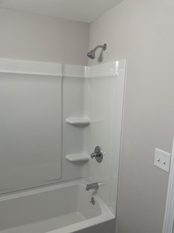 81 James Street Springfield, MA 01105 - Photo 10 of 25