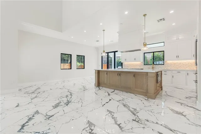 $2,890,000 | 2126 Havemeyer Lane, Redondo Beach, CA 90278