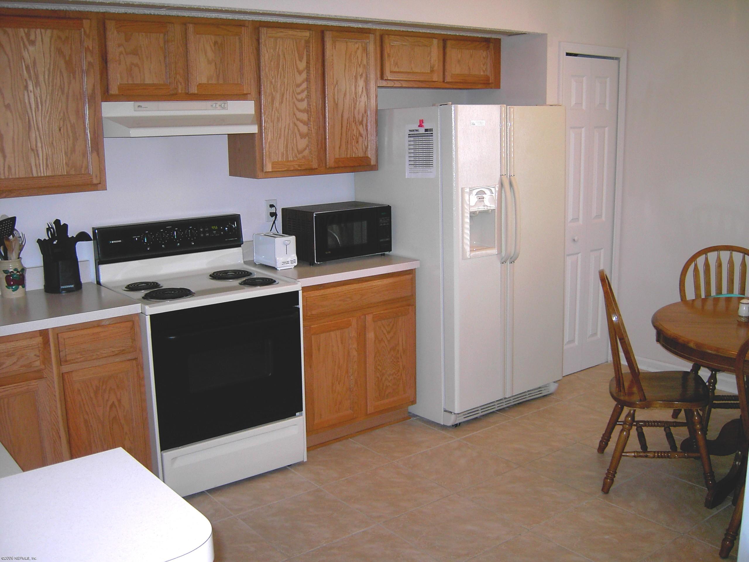 1140 Creeks Ridge Road Jacksonville, FL 32225 - Photo 2 of 6 Eat-In Kitchen