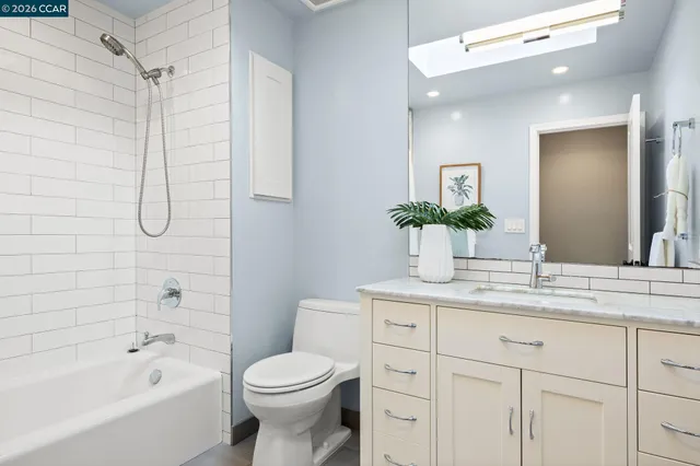 $1,250,000 | 2114 Londonderry Court, Walnut Creek, CA 94596