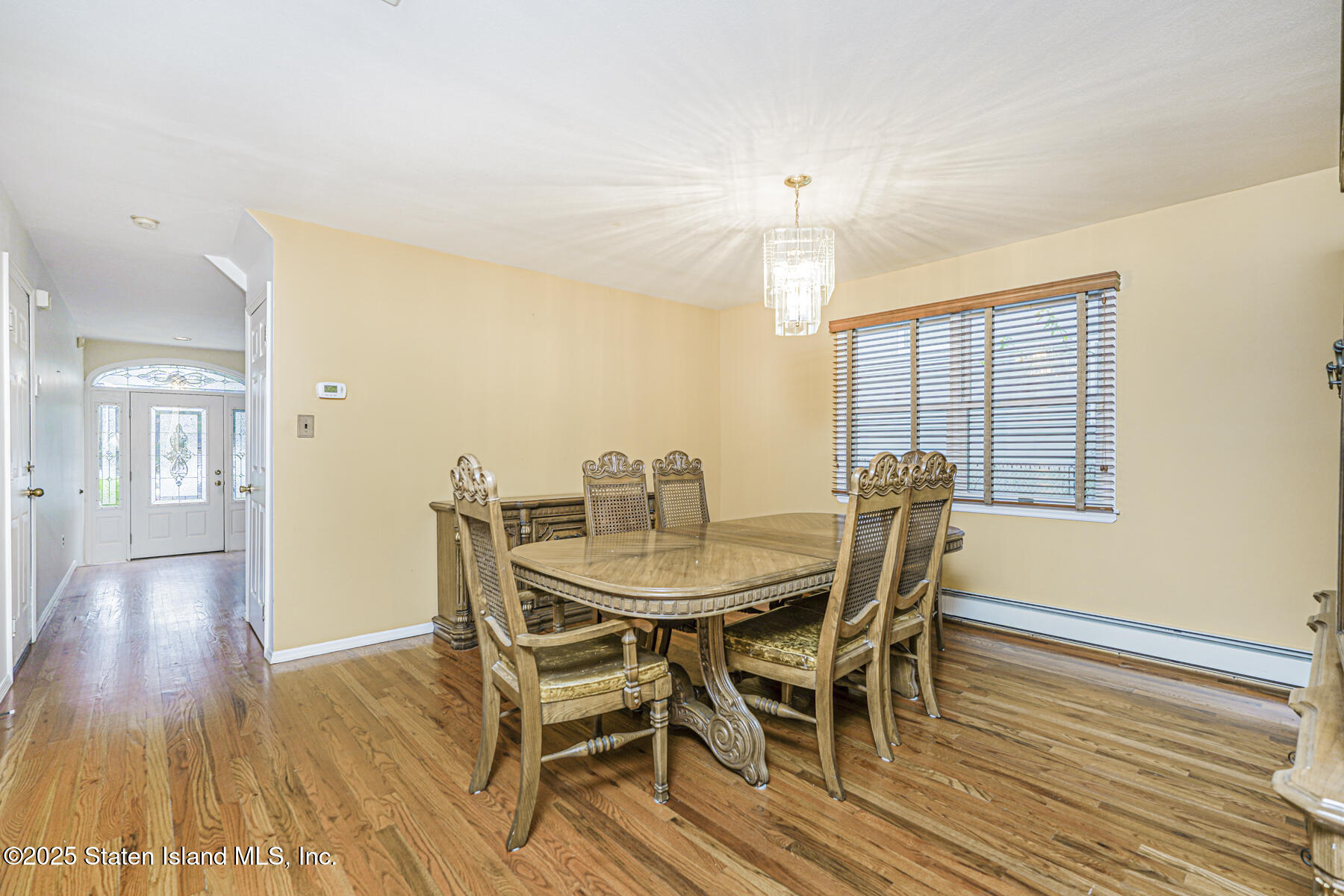 39 Selkirk Street Staten Island, NY 10309 - Photo 7 of 39 Photo Mar 20 2018, 12 02 39 AM