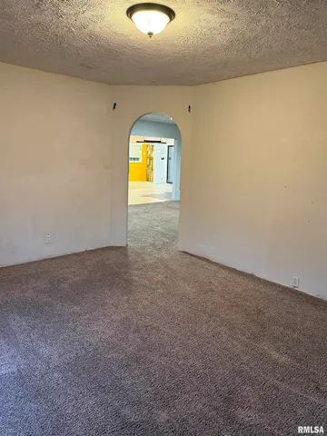 $150,000 | 808 South Victor Street, Christopher, IL 62822