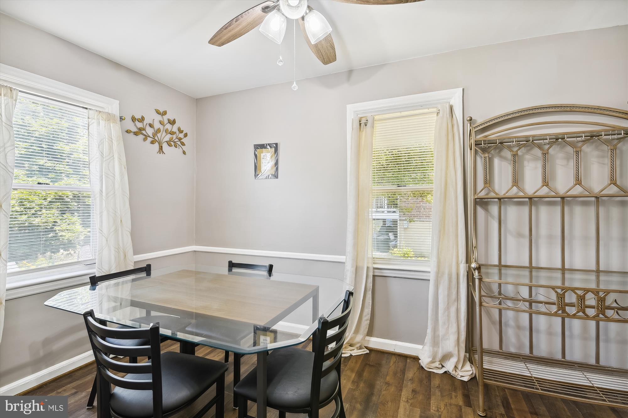 4418 Manorview Road Baltimore, MD 21229 - Photo 7 of 39 Gallery Image 7
