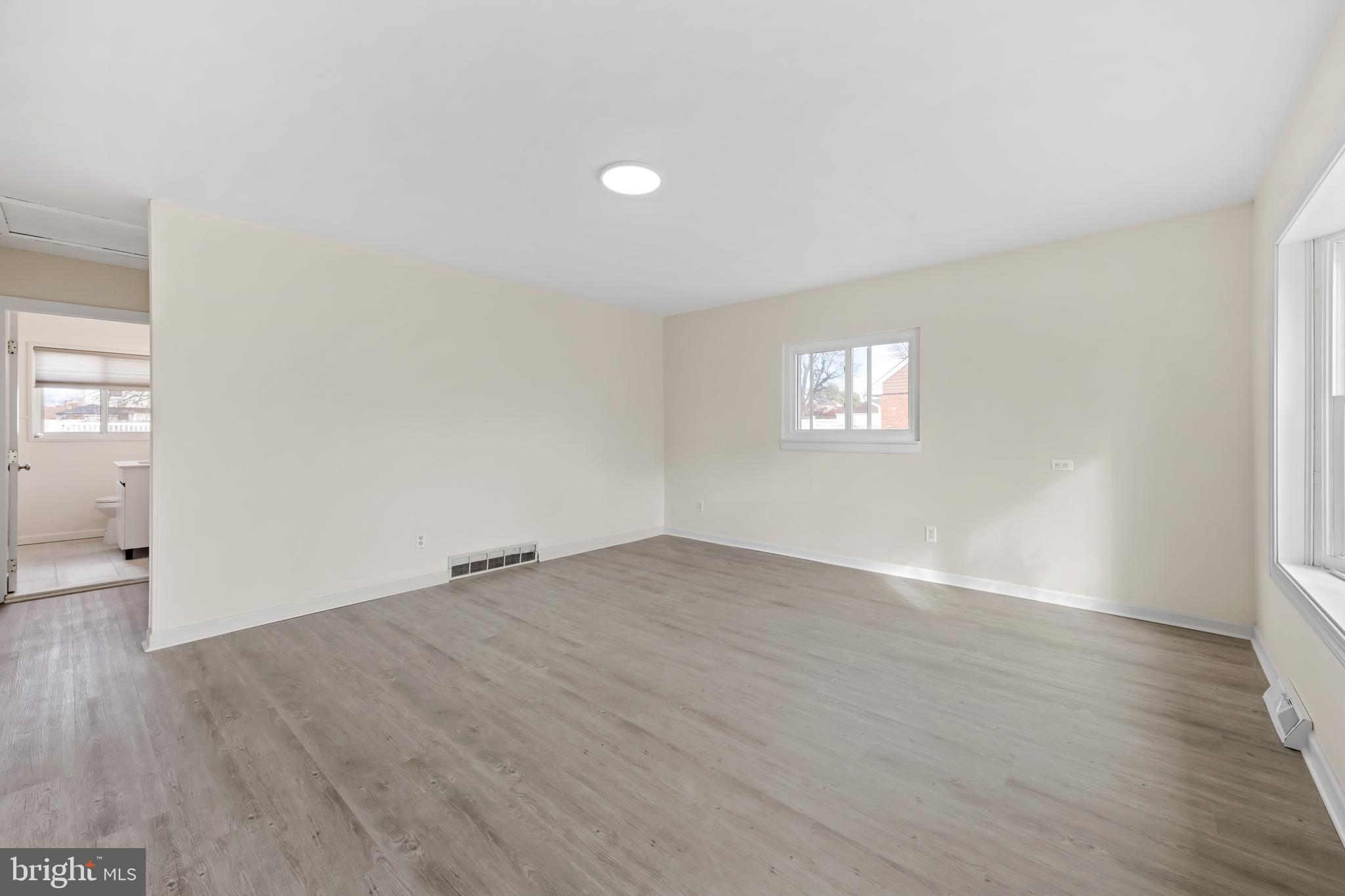 1615 Ellis Avenue Clementon, NJ 08021 - Photo 15 of 35