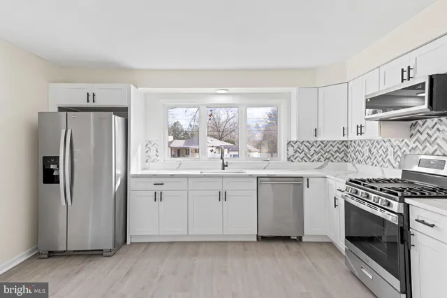 $369,900 | 1615 Ellis Avenue, Clementon, NJ 08021