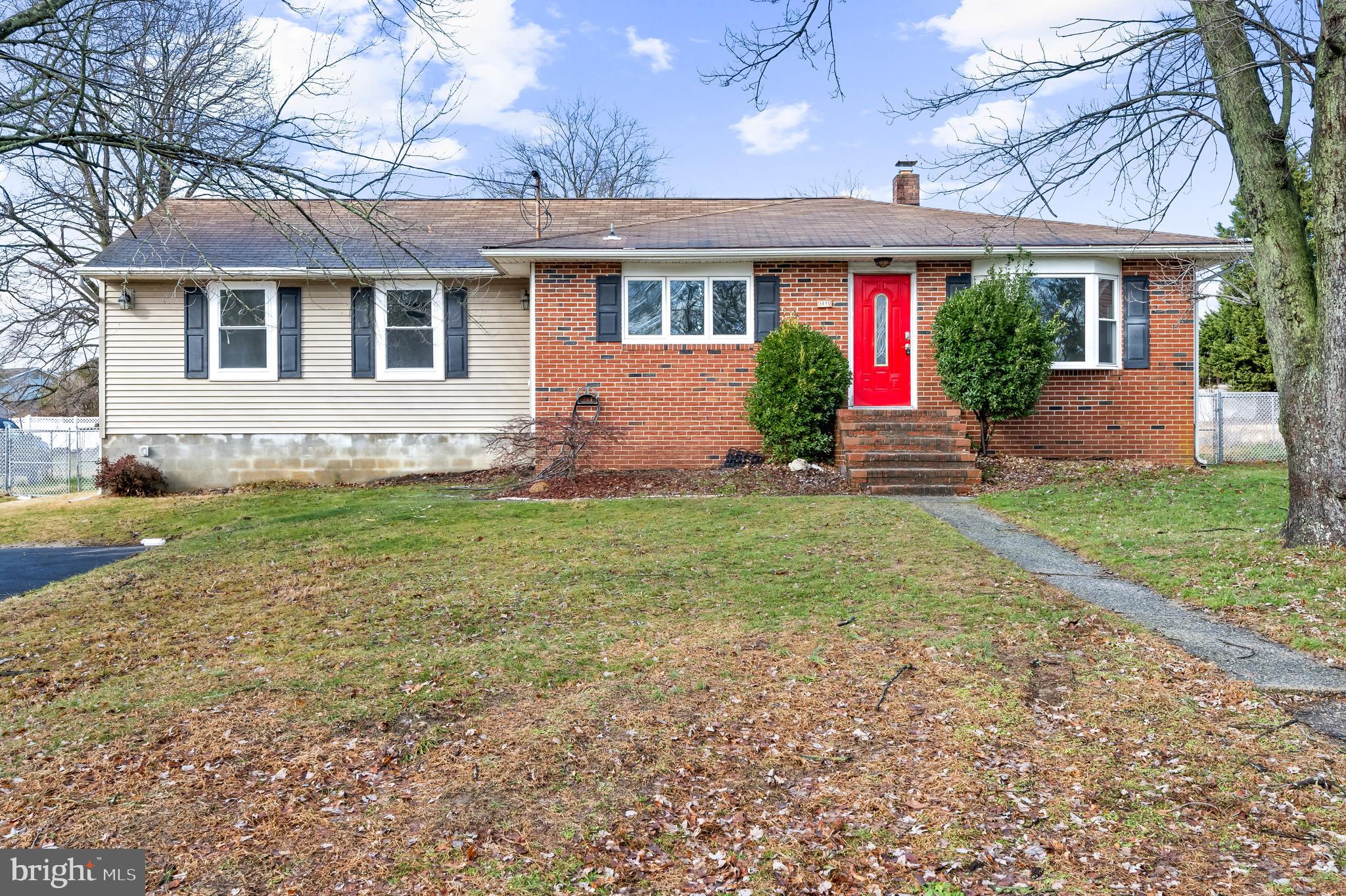 1615 Ellis Avenue Clementon, NJ 08021 - Photo 2 of 35