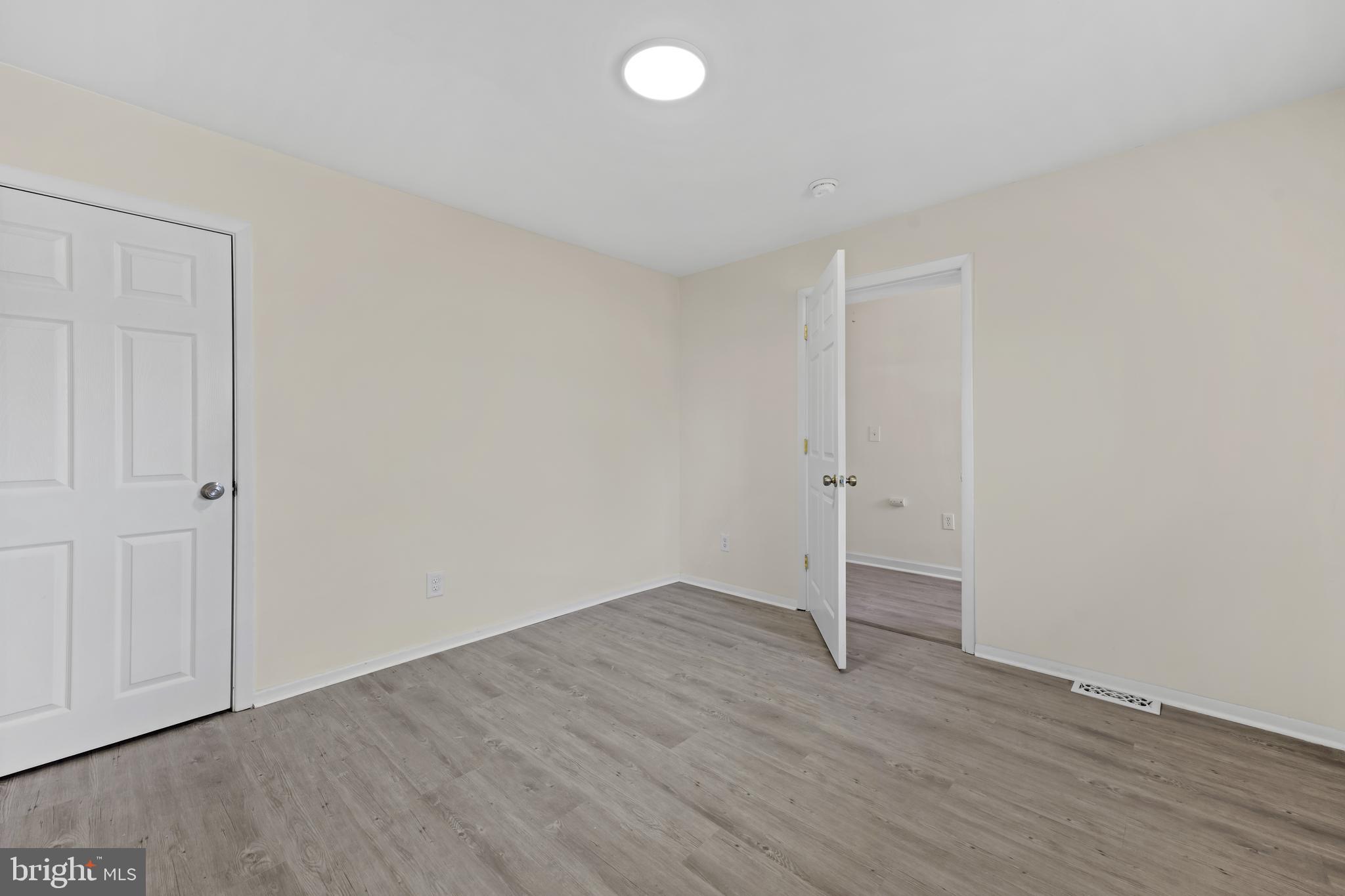 1615 Ellis Avenue Clementon, NJ 08021 - Photo 9 of 35