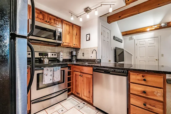 $340,000 | 26 Cherry Lane, Unit 52, Bethel, ME 04217