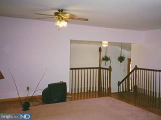 111 Dorchester Road Mount Laurel, NJ 08054 - Photo 3 of 6 Gallery Image 3