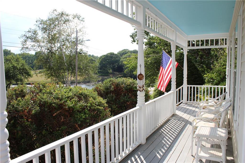 94 River Road Cape Neddick, ME 03902 - Photo 3 of 27 Photo