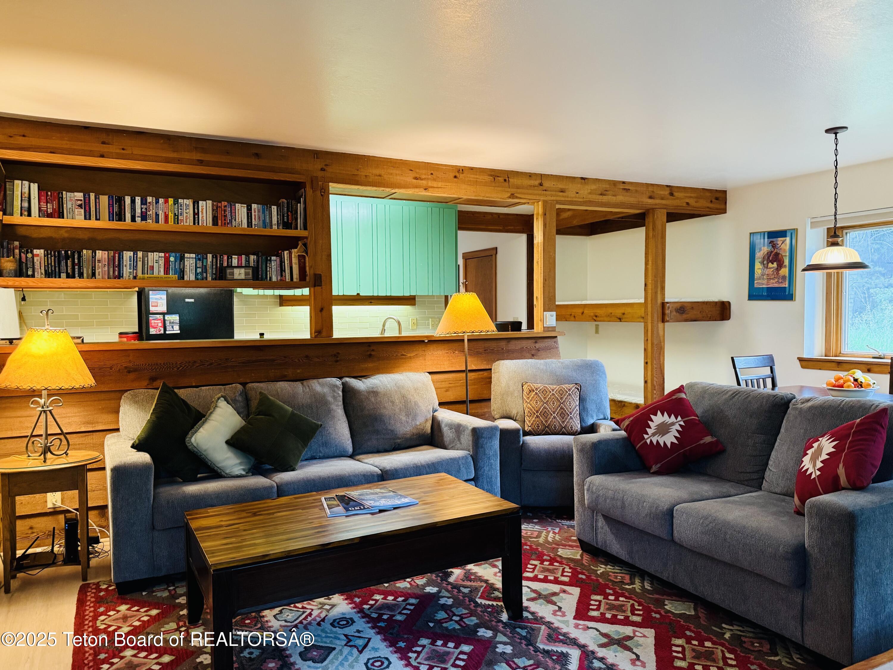 3665 Teton Drive, Unit 611 Wilson, WY 83014 - Photo 10 of 20 Living Room
