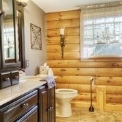 81 Stafford Road Tiverton, RI 02878 - Photo 17 of 37 Gallery Image 17