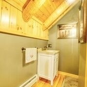 81 Stafford Road Tiverton, RI 02878 - Photo 24 of 37 Gallery Image 24