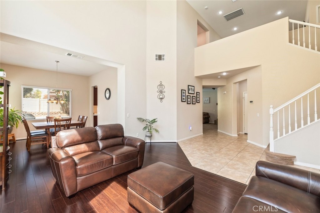 46123 Drymen Avenue Temecula, CA 92592 - Photo 11 of 42 a living room with furniture