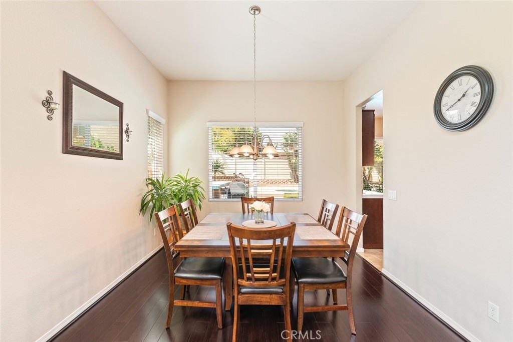 46123 Drymen Avenue Temecula, CA 92592 - Photo 10 of 42 a dining room with furniture and window