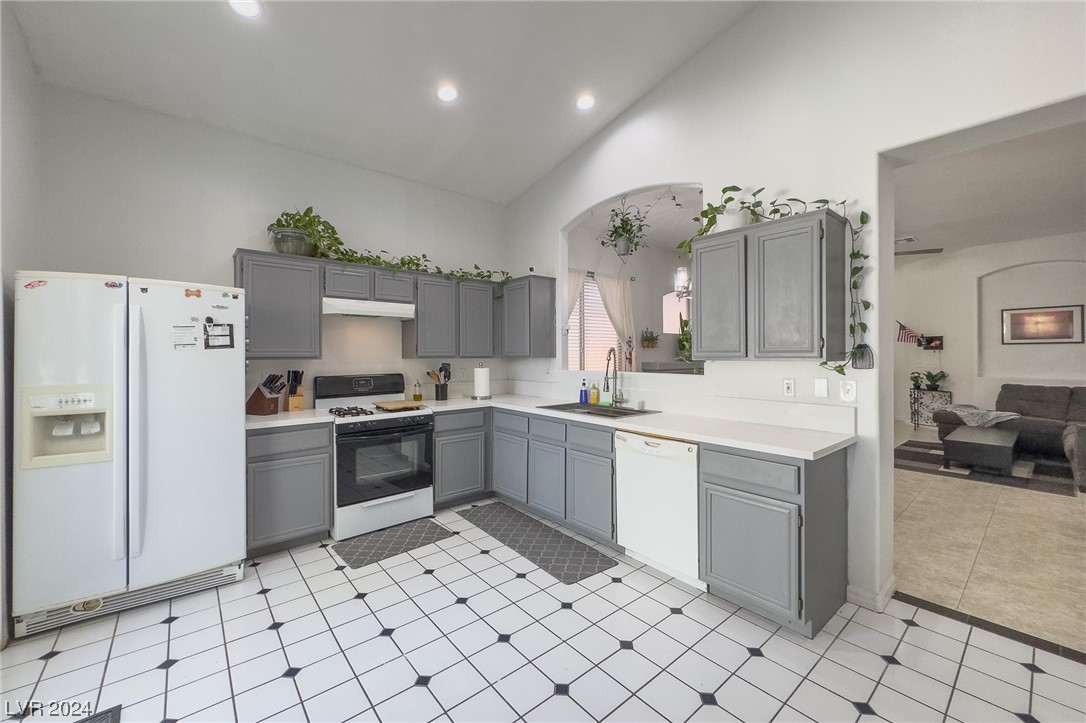 1902 Thunder Ridge Circle Henderson, NV 89012 - Photo 6 of 25