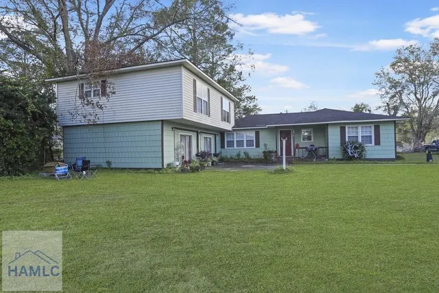 $235,000 | 3808 Waycross Highway, Jesup, GA 31545