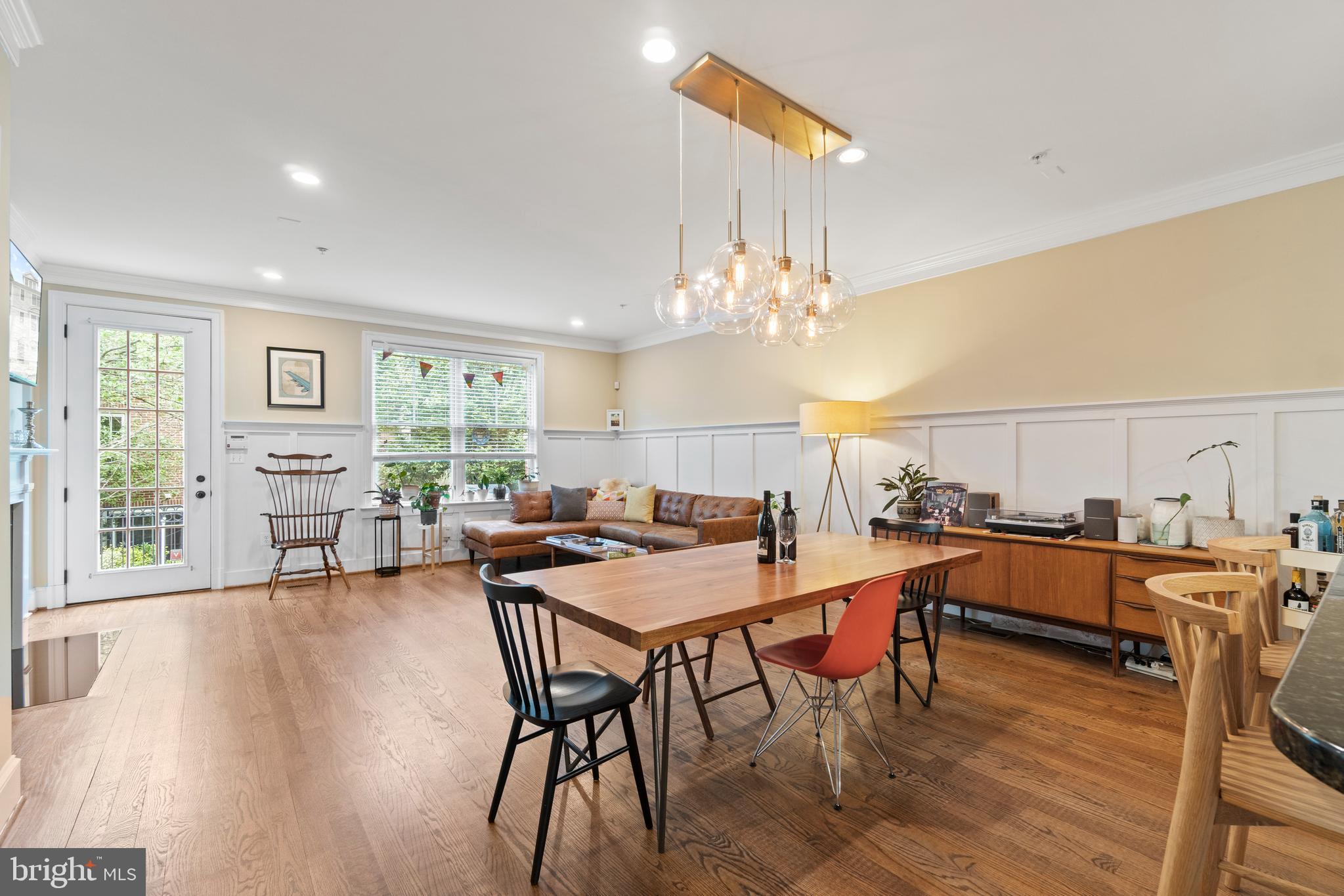 8916 Courts Way Silver Spring, MD 20910 - Photo 11 of 37