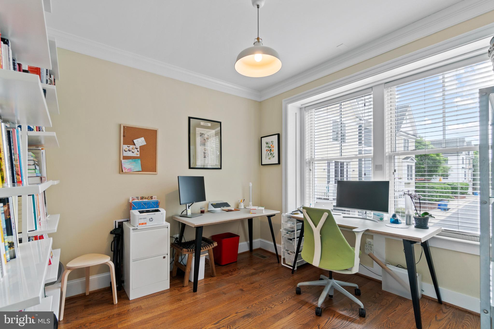 8916 Courts Way Silver Spring, MD 20910 - Photo 15 of 37