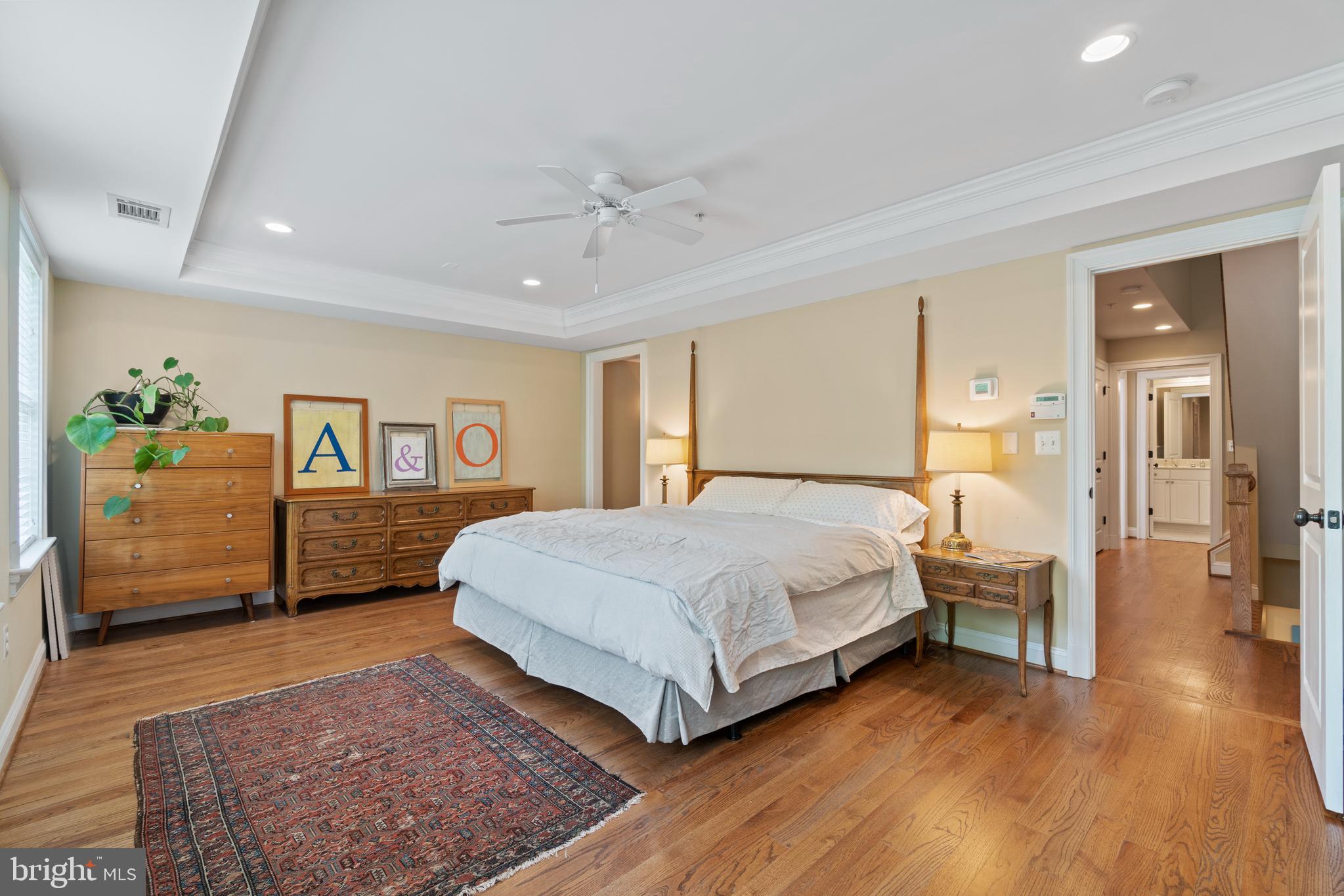 8916 Courts Way Silver Spring, MD 20910 - Photo 18 of 37