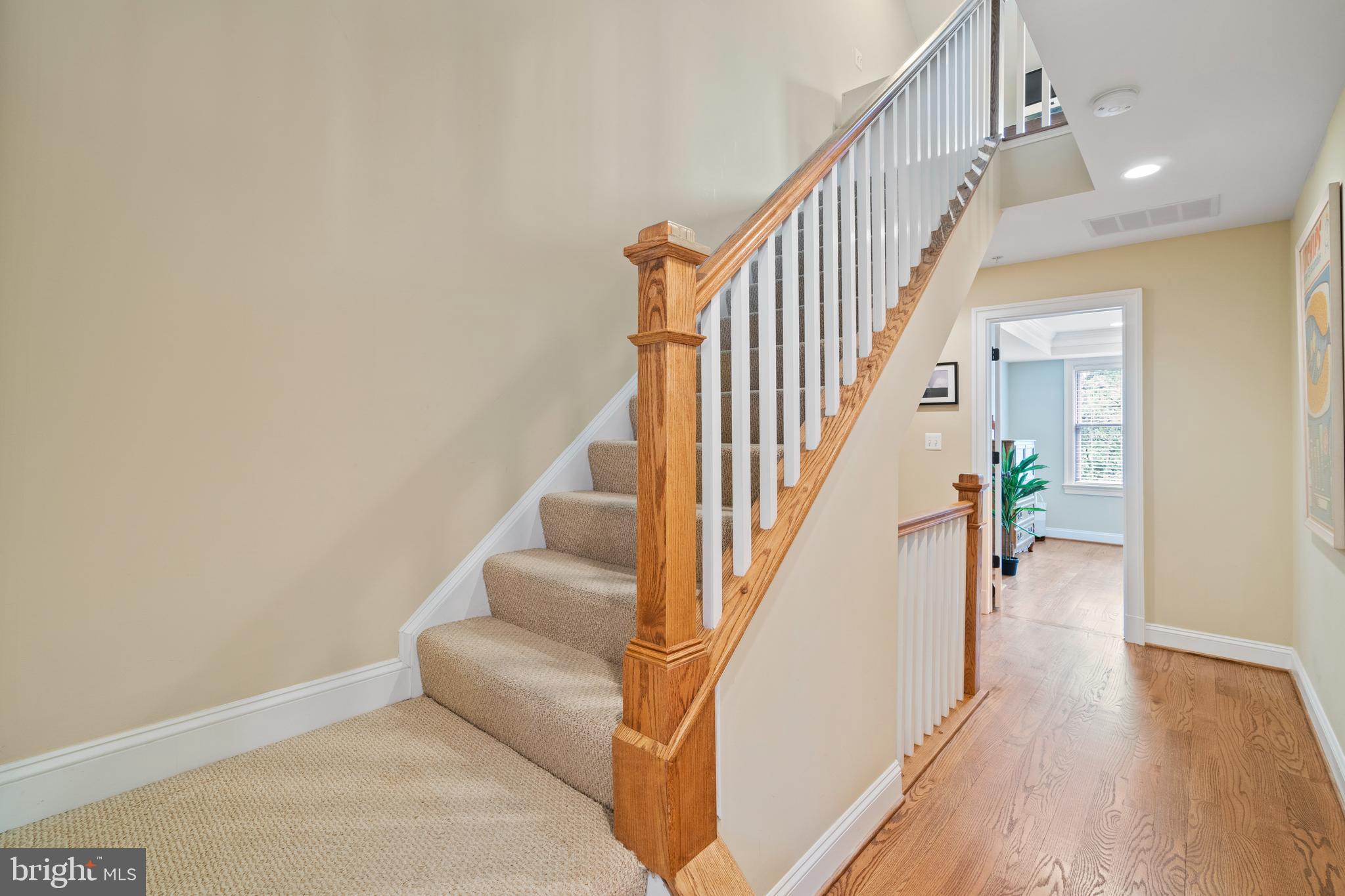 8916 Courts Way Silver Spring, MD 20910 - Photo 25 of 37