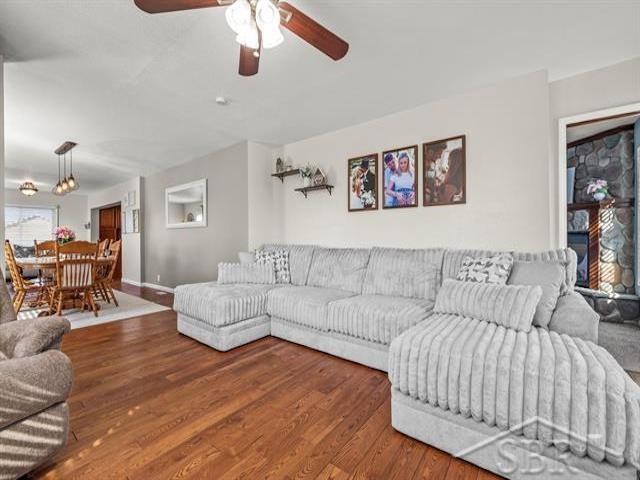 5860 North Center Road Saginaw, MI 48604 - Photo 6 of 44 50169984-2221b141-6681-4def-8401-a9308c5f77d4.JPG
