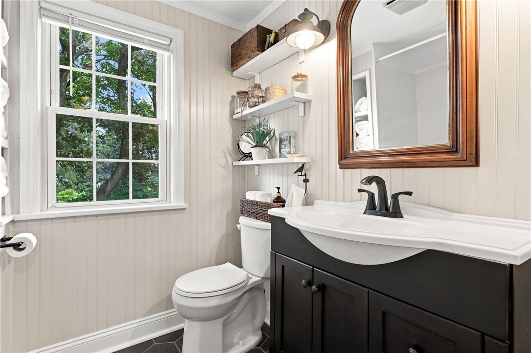 82 Rye Road Greece, NY 14626 - Photo 30 of 49 Second Floor Full Bath