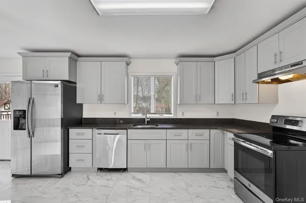 $650,000 | 82 Walton Terrace, Monroe, NY 10950