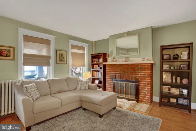 $184,900 | 1424 Market Street, Camp Hill, PA 17011